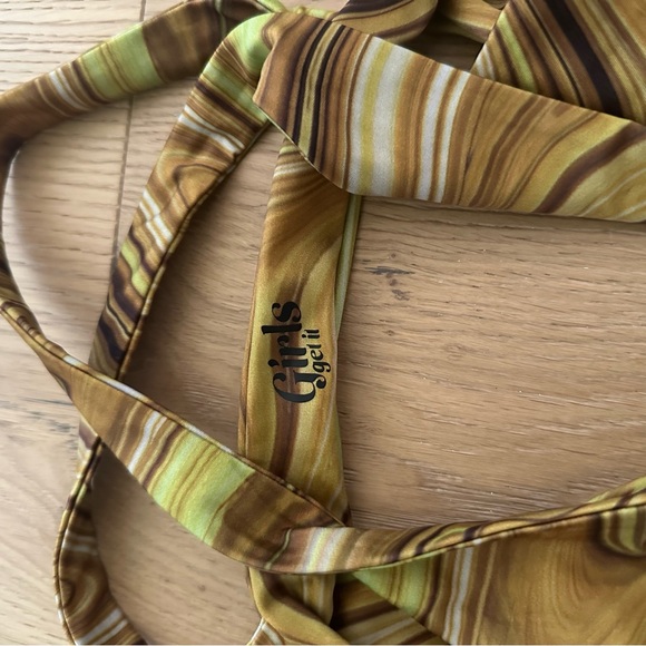 Oh polly cover up dress - Picture 4 of 6